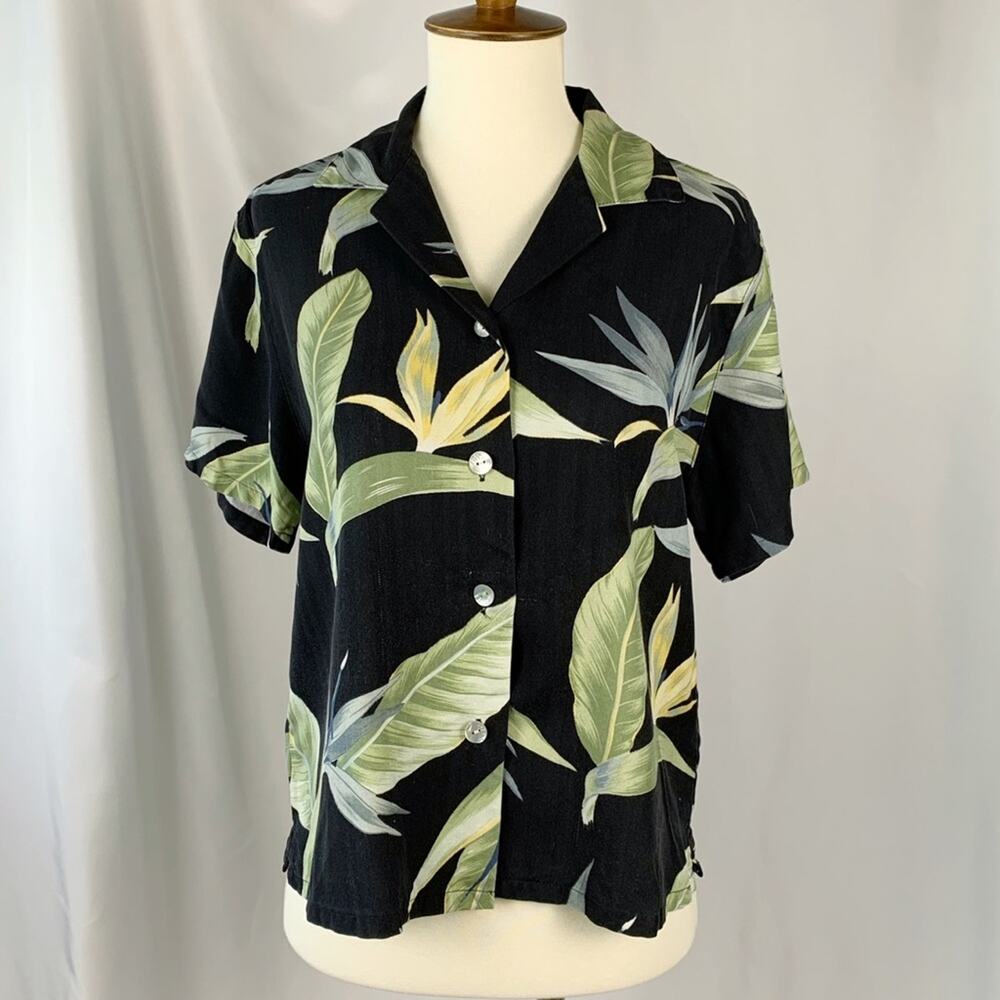 Vintage Banana Bay Fine Resortwear 100% Silk Floral Button Up Women’s Size Small